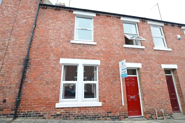 6 Bedroom House To Rent In May Street, Durham City, DH1