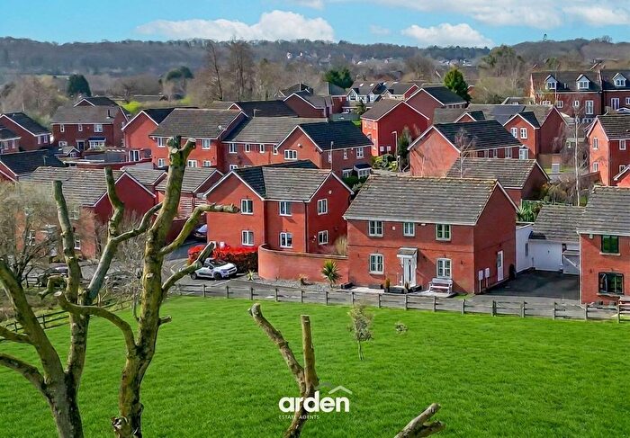 4 Bedroom Detached House For Sale In Pink Green Lane, Redditch, B97