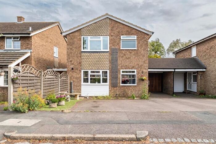3 Bedroom Detached House For Sale In Bowling Green Road, Cranfield, Bedford, MK43