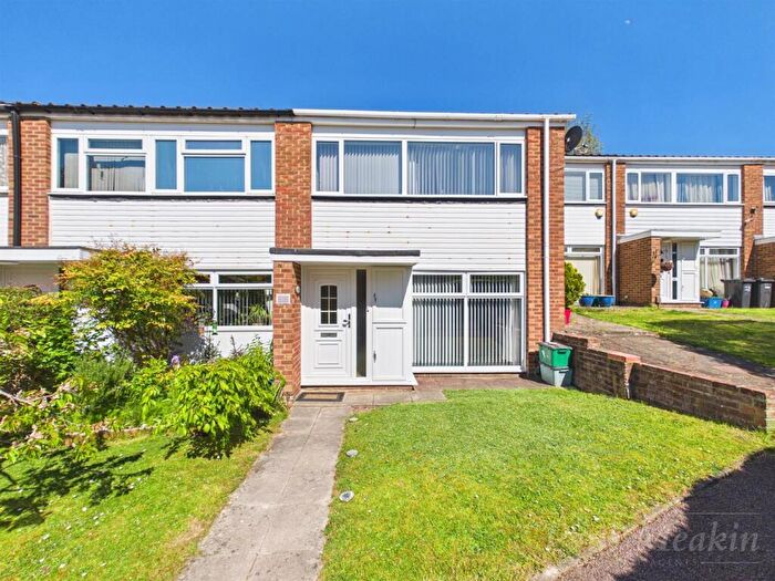 3 Bedroom House For Sale In Osward, Courtwood Lane, Croydon, CR0