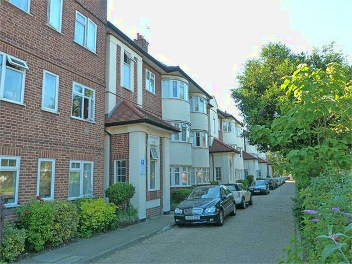 2 Bedroom Flat To Rent In Minehead Court, Alexandra Avenue, Harrow, HA2