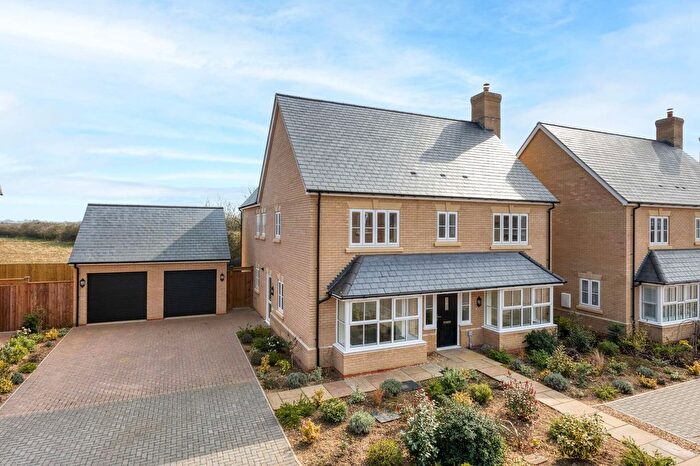 4 Bedroom Detached House For Sale In Cooks Corner, Over, CB24