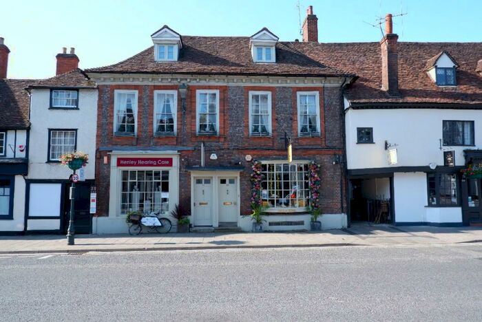 1 Bedroom Apartment To Rent In Hart Street, Henley-On-Thames, Oxfordshire, RG9