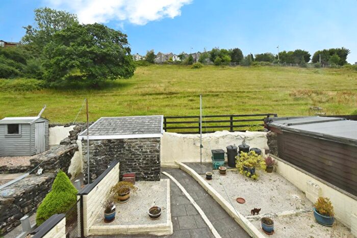 3 Bedroom Terraced House For Sale In Commercial Street, Bedlinog, Treharris, CF46