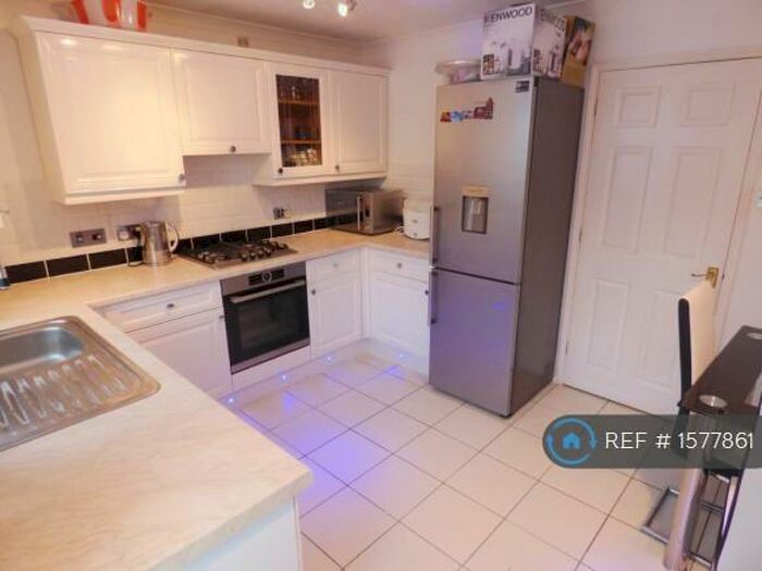 2 Bedroom Terraced House To Rent In Barking, Barking, IG11