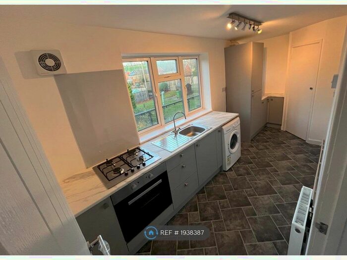 1 Bedroom Flat To Rent In Rectory Gardens, Hanwood, Shrewsbury, SY5