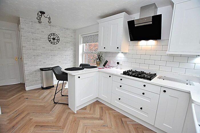 4 Bedroom Detached House For Sale In Needham Drive, Holmes Chapel, Crewe, CW4