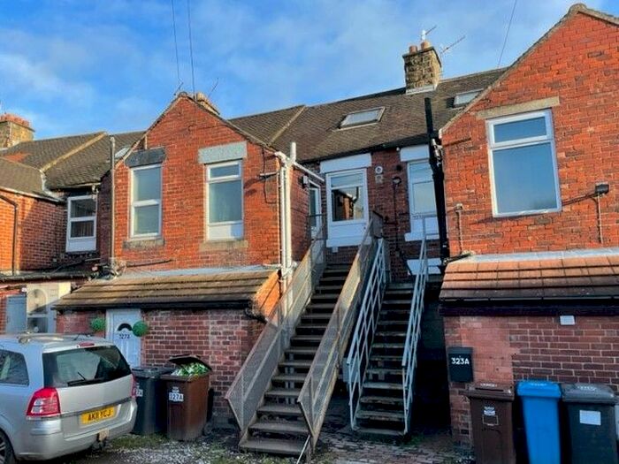 2 Bedroom Flat To Rent In Middlewood Road, Sheffield, S6
