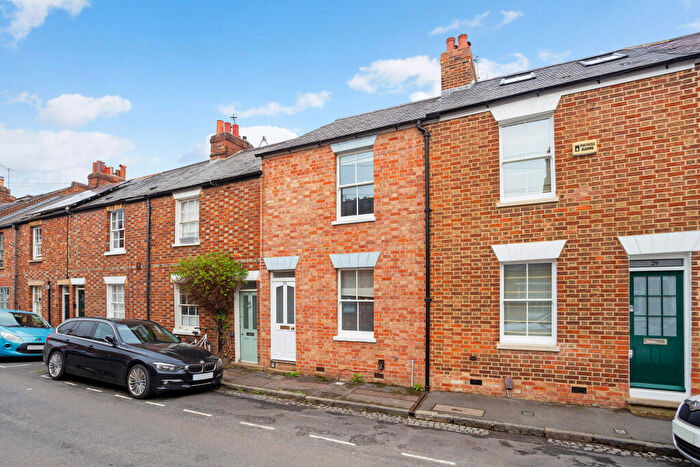 3 Bedroom House To Rent In West Street, Oxford, OX2