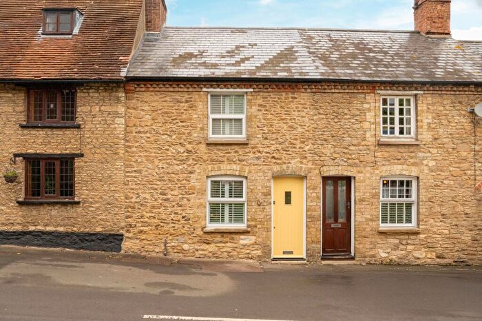 2 Bedroom Terraced House For Sale In Church Road, Stevington, MK43
