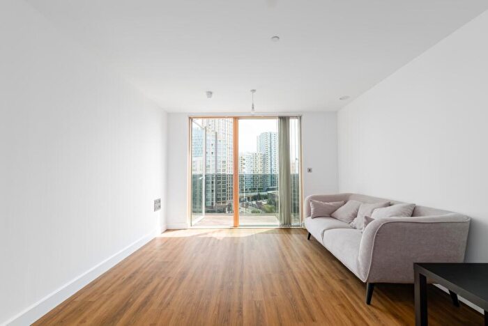 2 Bedroom Flat To Rent In Jerrard Street, SE13