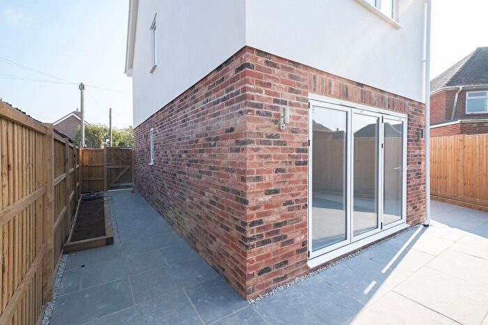 2 Bedroom Detached House For Sale In Bayfield, Painters Forstal, ME13