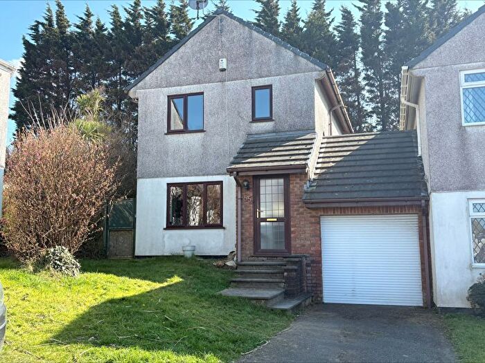 3 Bedroom Detached House For Sale In Kingsley Court, Fraddon, St. Columb, TR9