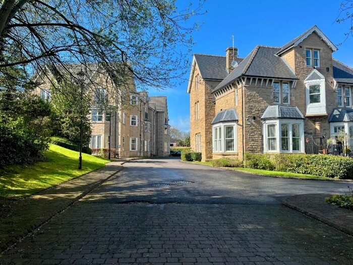 2 Bedroom Apartment To Rent In Tarascon, Kenwood Court, Nether Edge, Sheffield, S7