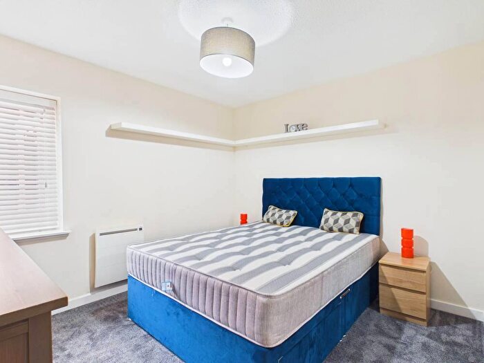 1 Bedroom Apartment To Rent In Slateford Road, Slateford, Edinburgh, EH14