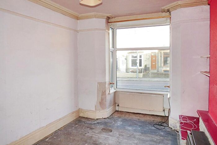 2 Bedroom Terraced House For Sale In Brunshaw Road, Burnley, Lancashire, BB10