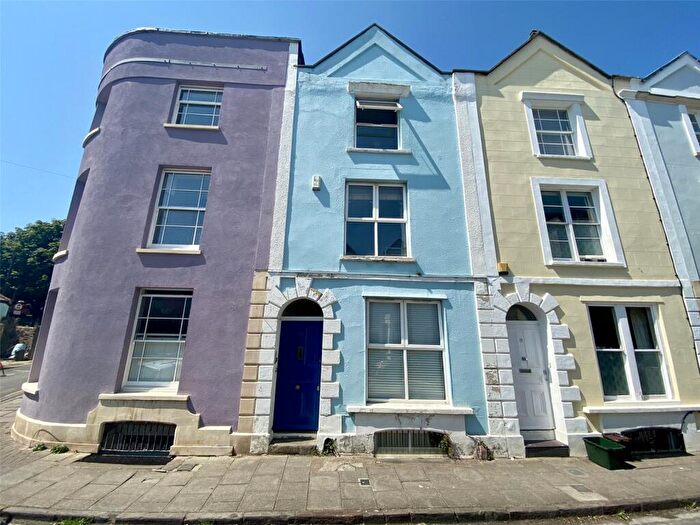 7 Bedroom Terraced House To Rent In Clifton, Wellington Park, BS8