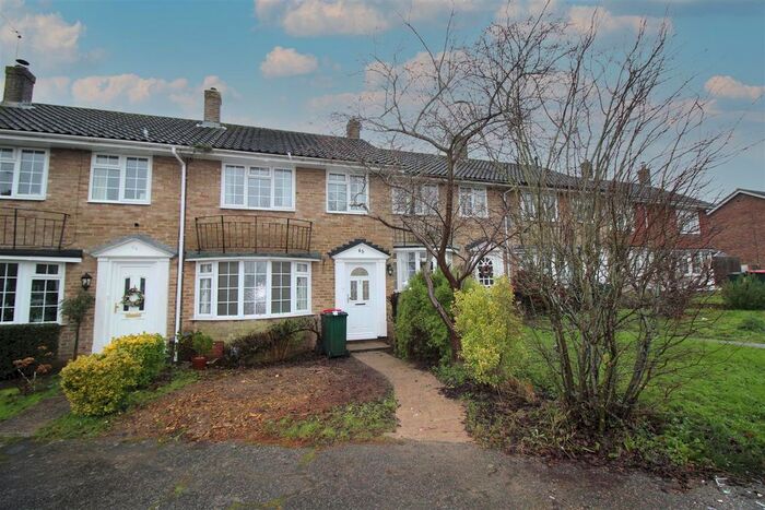 Property To Rent In Lyndhurst Close, Crawley, West Sussex., RH11