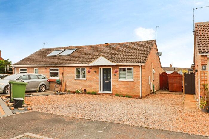 2 Bedroom Semi-Detached Bungalow For Sale In Henrys Court, Watton, Thetford, IP25