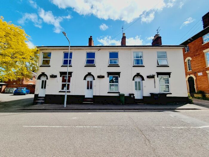 4 Bedroom Property To Rent In Clarendon Street, Wolverhampton, WV3