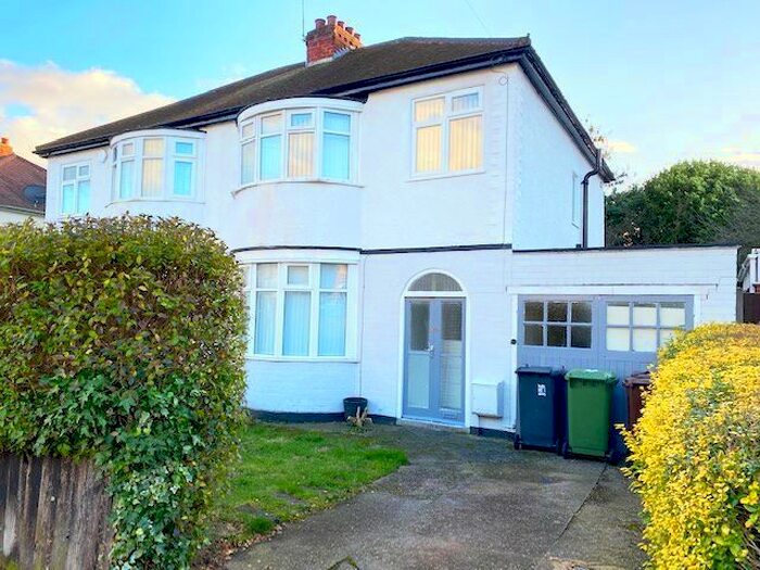 3 Bedroom Semi-Detached House To Rent In Burland Avenue, Tettenhall, Wolverhampton WV6
