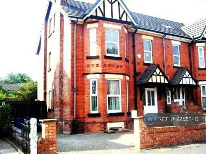 9 Bedroom Semi-Detached House To Rent In Everett Road, Manchester, M20