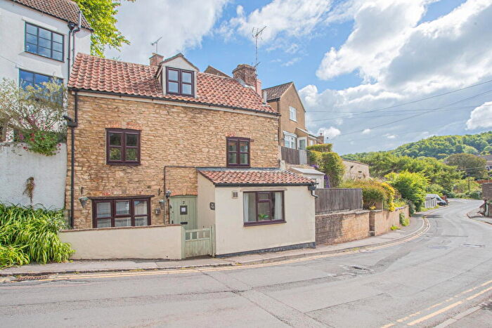 2 Bedroom Cottage For Sale In Potters Pond, Wotton-under-Edge, GL12