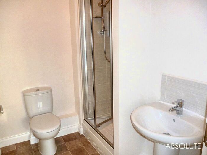 1 Bedroom Flat To Rent In Kingsley Avenue, Torquay, TQ2