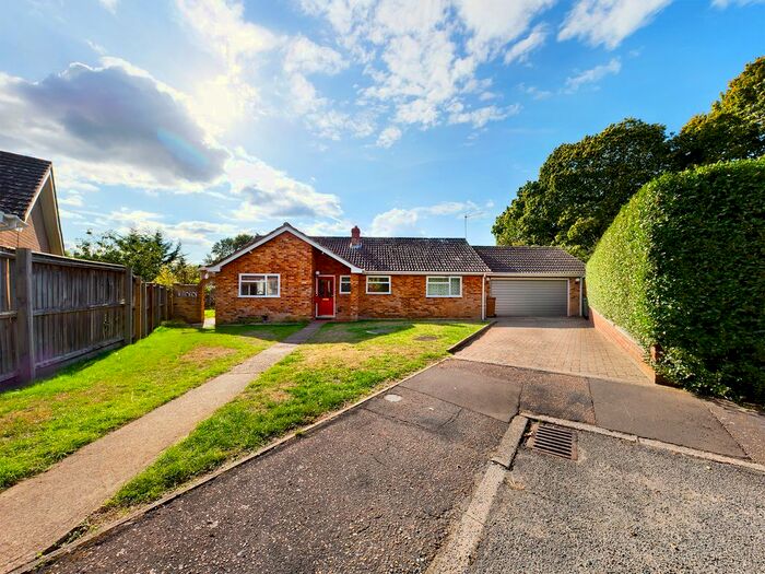 3 Bedroom Detached Bungalow To Rent In Monksgate, Thetford, IP24