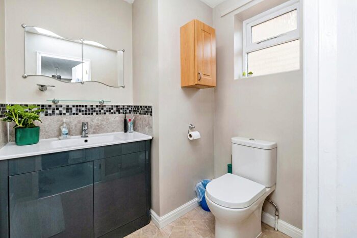 4 Bedroom Detached House For Sale In Sycamore Crescent, Doddington Park, LN6