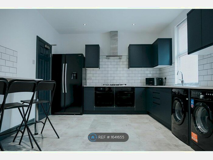 5 Bedroom Terraced House To Rent In Boswell Street, Liverpool, L8