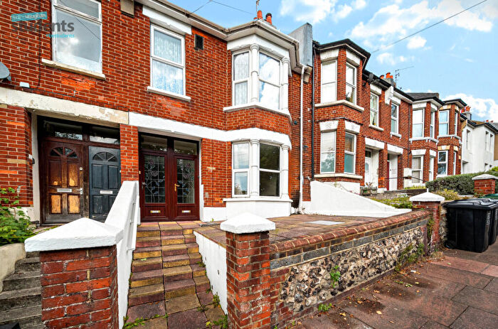 2 Bedroom Flat To Rent In Bear Road, Brighton, BN2