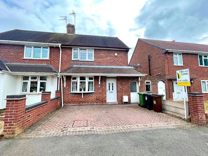 2 Bedroom Semi-Detached House For Sale In Bealeys Avenue, Wednesfield, Wolverhampton, WV11