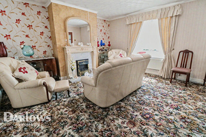 3 Bedroom Semi-Detached House For Sale In Warwick Road, Brynmawr, NP23