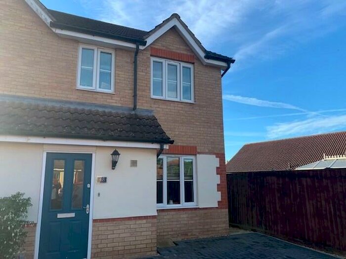 3 Bedroom Semi-Detached House To Rent In Greenwich Avenue, Holbeach, Spalding, PE12