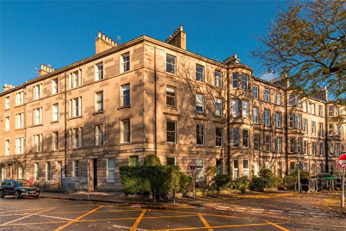 4 Bedroom Apartment For Sale In Brougham Place, Edinburgh, EH3