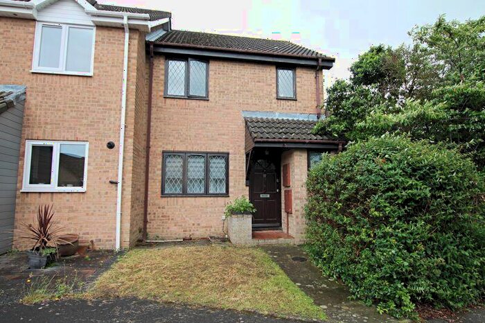 3 Bedroom Terraced House To Rent In Albacore Avenue, Warsash, SO31