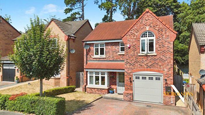 4 Bedroom Detached House For Sale In Hawthorne Wood, Retford, Nottinghamshire, DN22