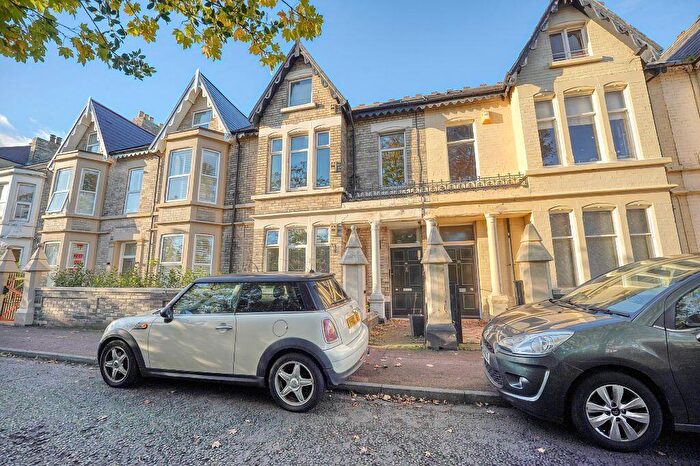 2 Bedroom Flat For Sale In Heaton Grove, Heaton, NE6