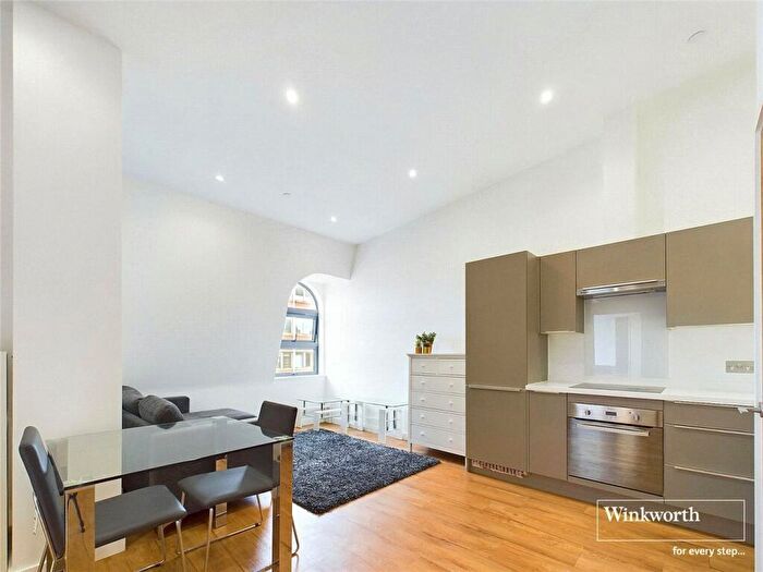 1 Bedroom Apartment To Rent In Summit House, - Greyfriars Road, Reading, Berkshire, RG1