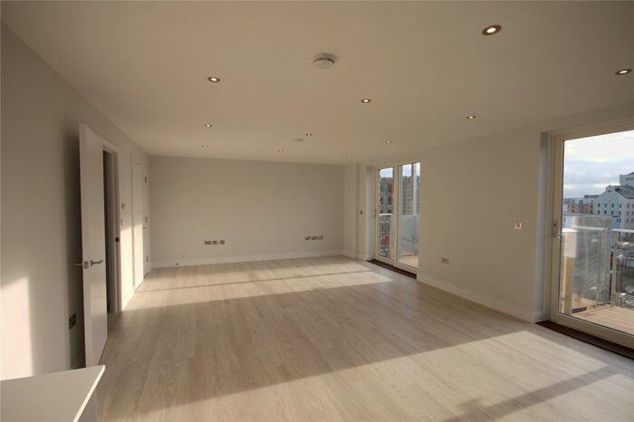 2 Bedroom Flat To Rent In Great Northern Road, Cambridge, CB1