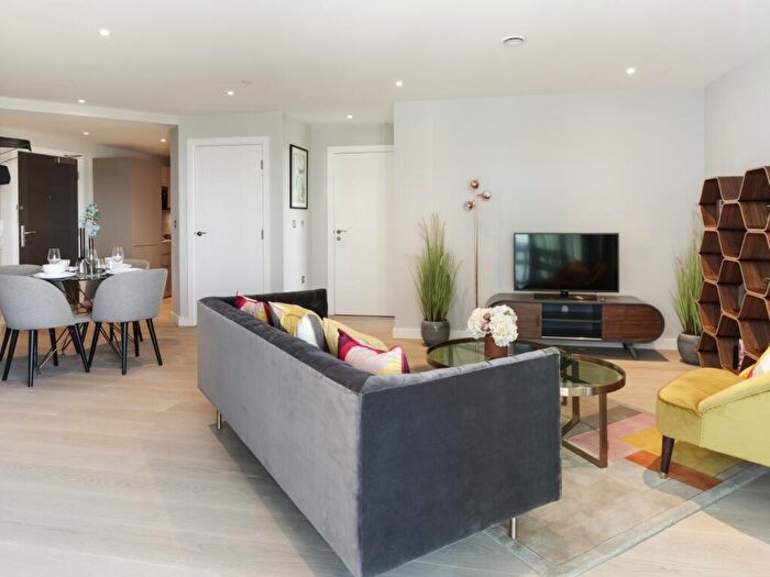 2 Bedroom Apartment To Rent In Churchyard Row London, SE11