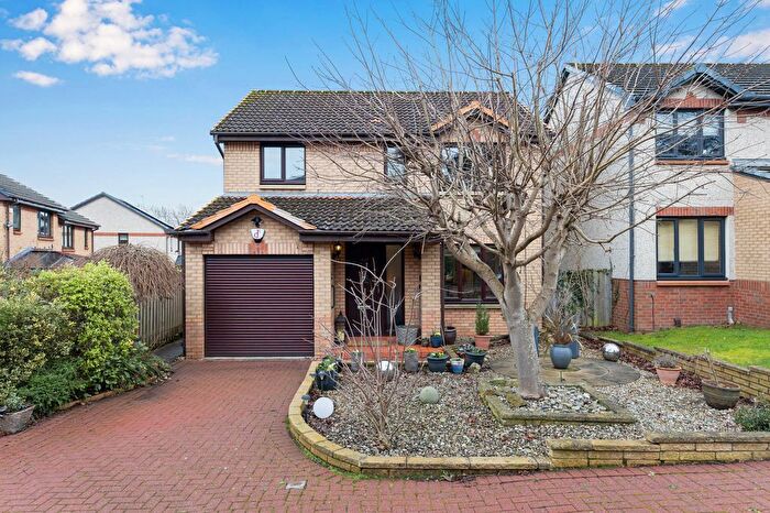 4 Bedroom Villa For Sale In Carnbee End, Liberton, Edinburgh, EH16
