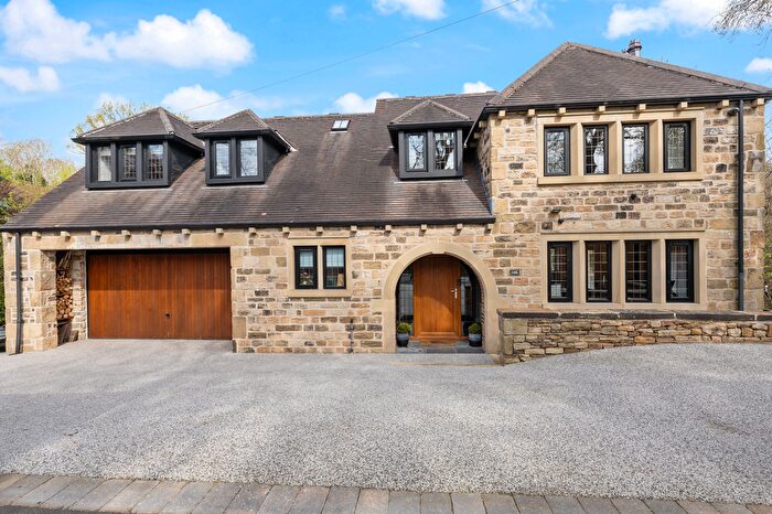 4 Bedroom Detached House For Sale In Fenay Lane, Fenay Bridge, HD8