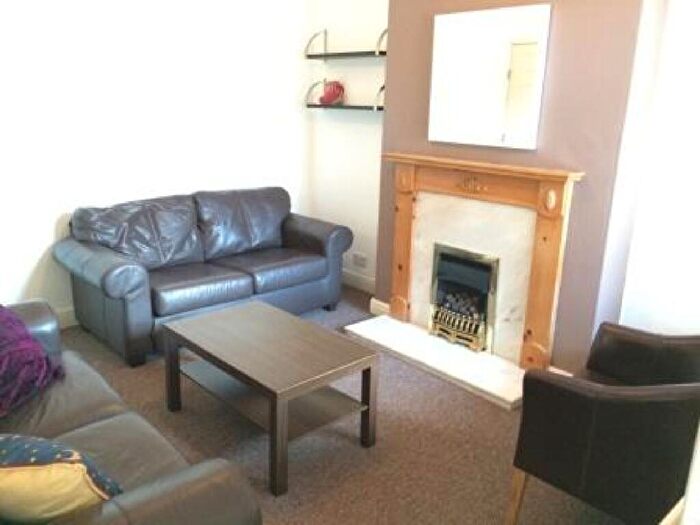 5 Bedroom House To Rent In Teversal Avenue (D), Lenton, Nottingham, Nottinghamshire, NG7