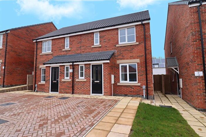 2 Bedroom House For Sale In Newby Vale, Cottingham, HU16
