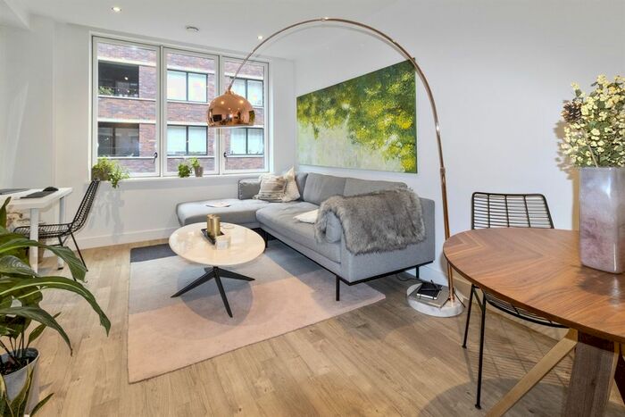 1 Bedroom Flat To Rent In Whitemantle Court, Rookwood Way, Bow, E3