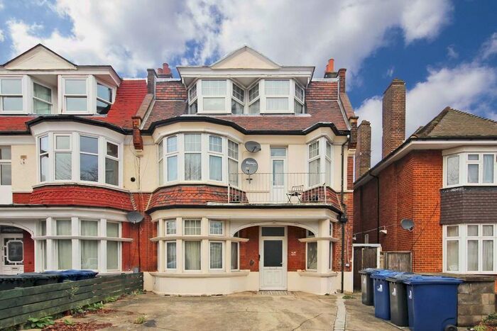 1 Bedroom Flat To Rent In Lynton Road, London W3