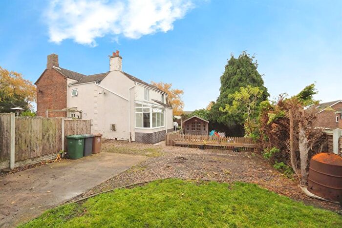 2 Bedroom Cottage For Sale In Hill Street, Newhall, Swadlincote, DE11