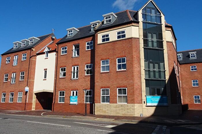 2 Bedroom Penthouse To Rent In Liberty Lane, Hull, HU1